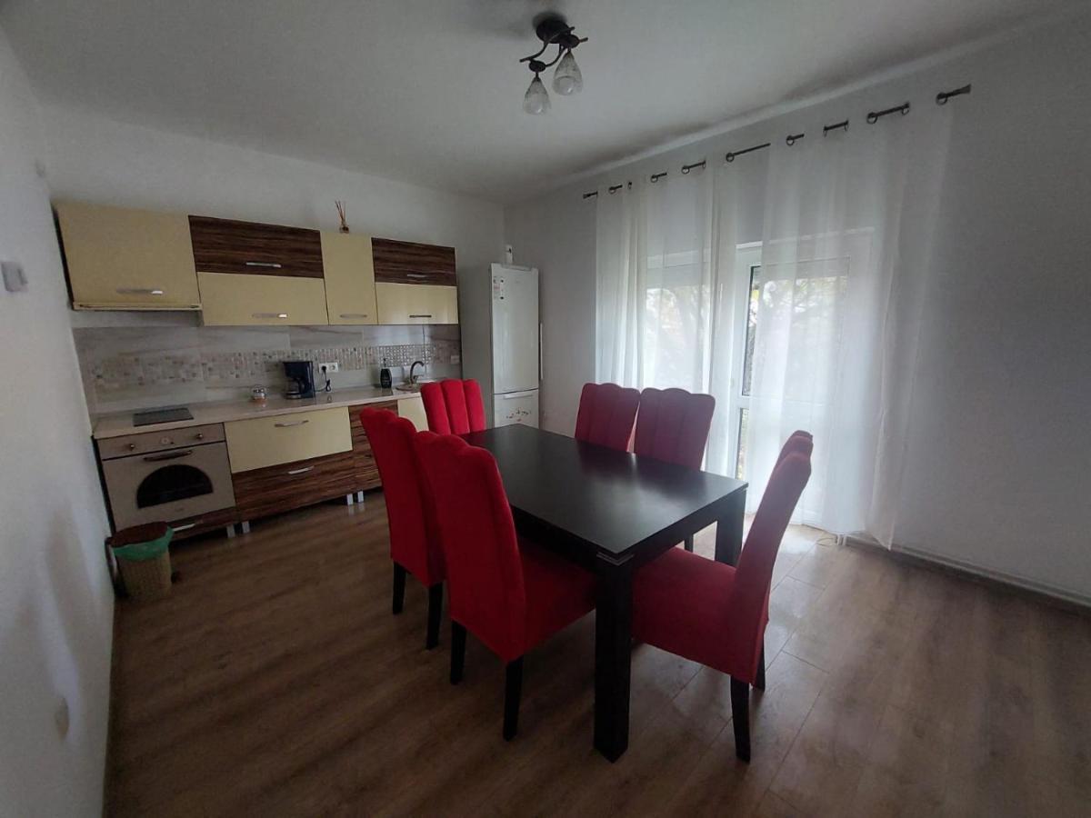 Apartamente Bobo ซินจอร์จู เด มูเรช ภายนอก รูปภาพ